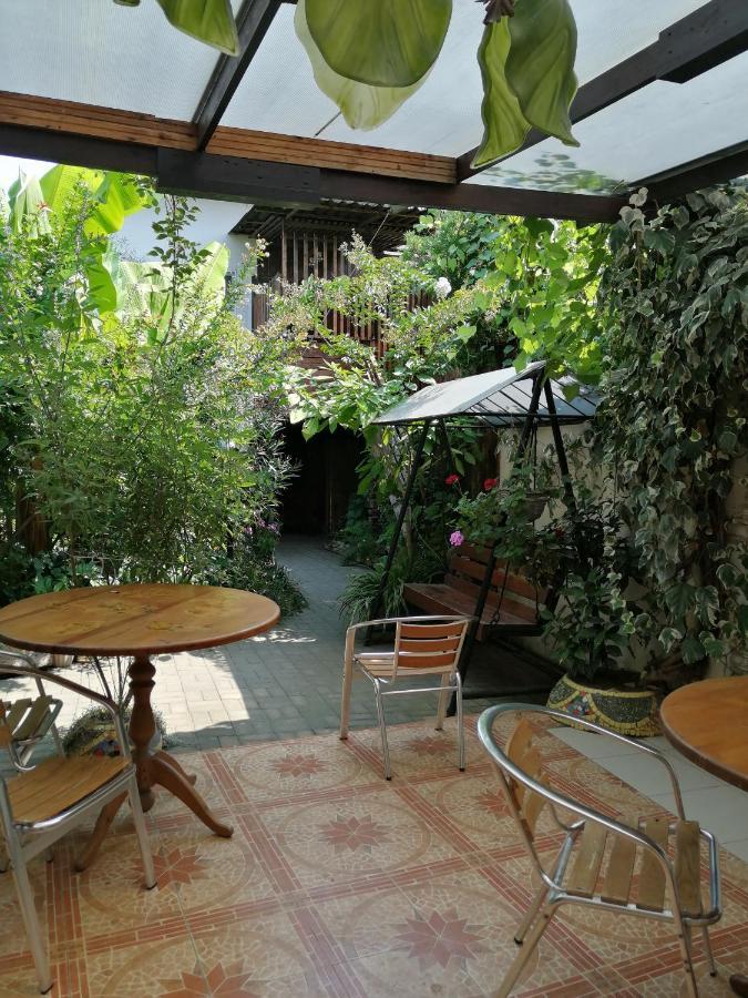 Magnoliia Hotell Sukhumi Eksteriør bilde